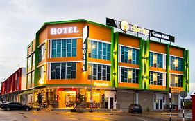 Spring Season Hotel  3*